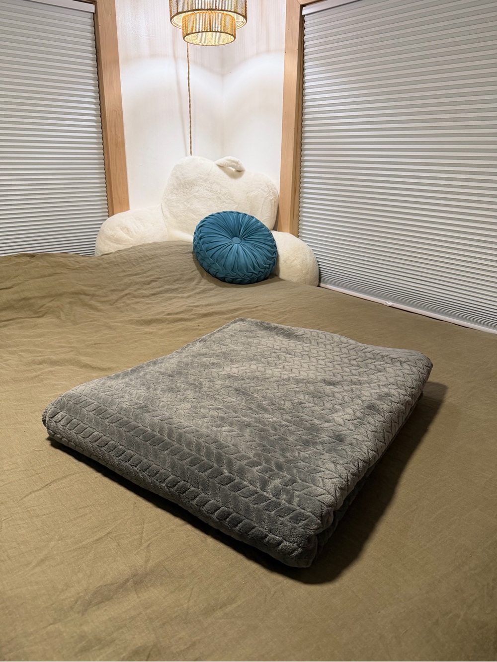 King Size Plush Gray Blanket - Bedding